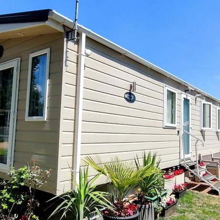 Apartamento Billing Aquadrome Northampton, Royale Poplar Km12 Exterior foto